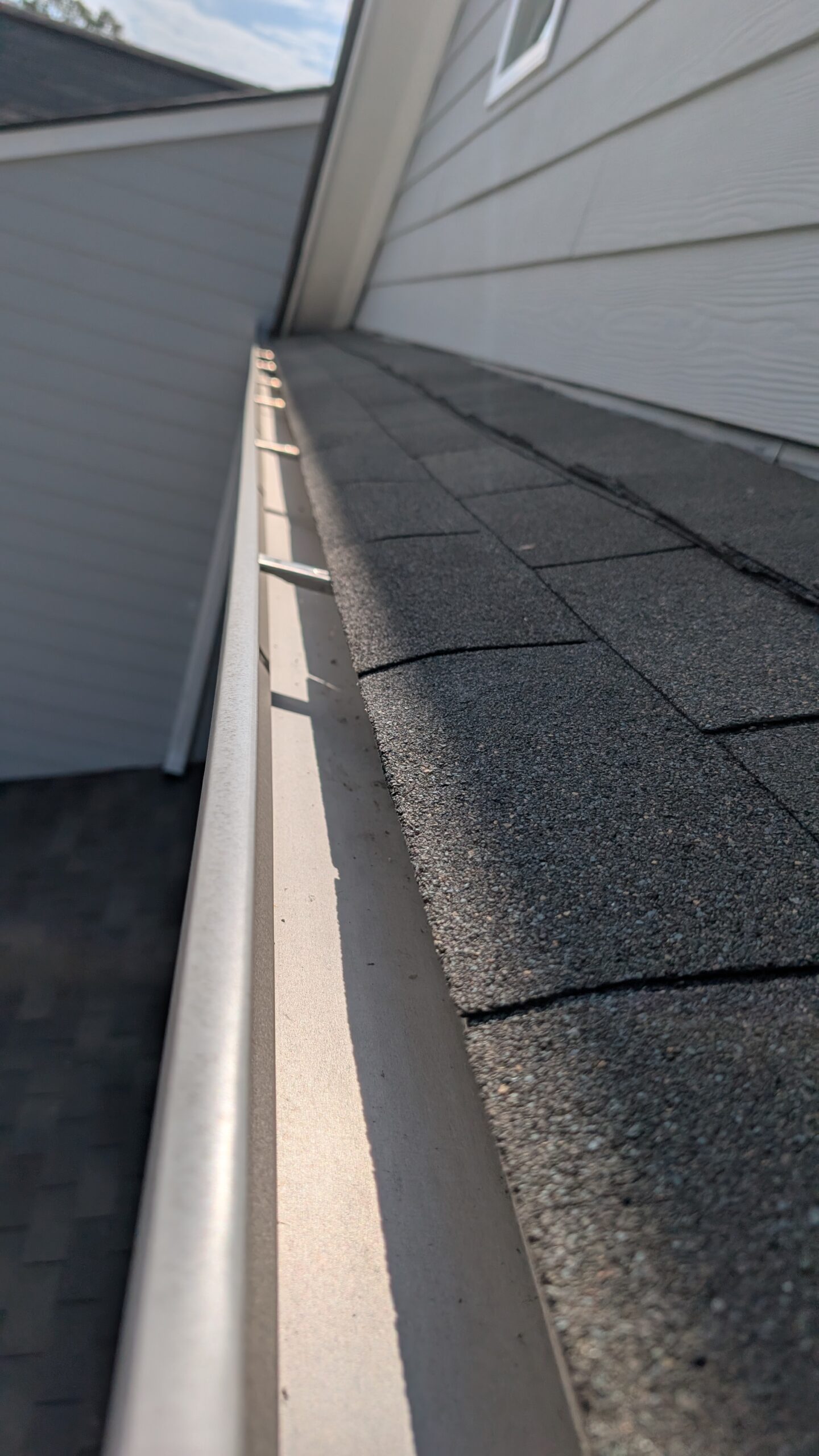 Holly Springs Pressure Washing and Gutter Cleaning Service